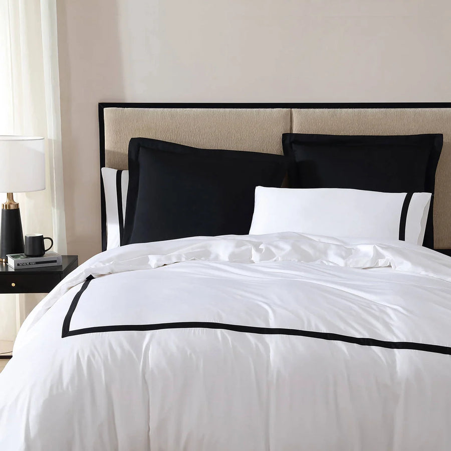 Frame Premium Bamboo Duvet Bundle White - Black