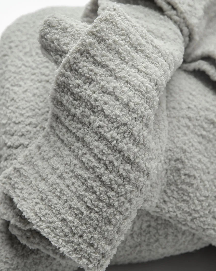 Snug Throw Cloud Gray