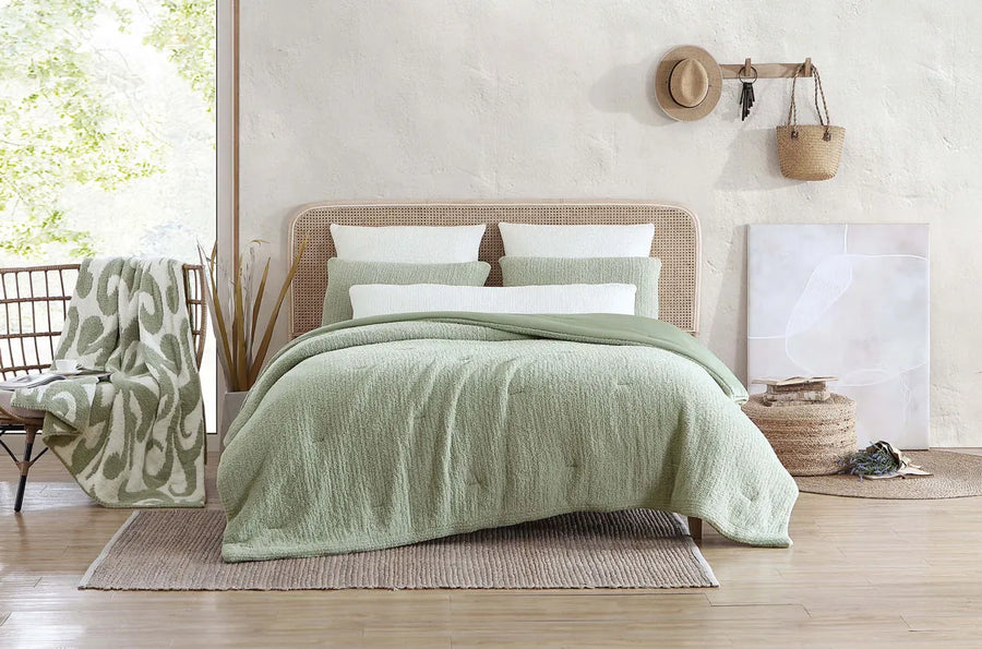 Snug Stitch Comforter Bundle Sage