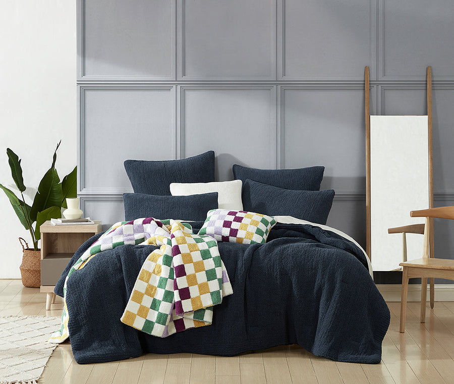 Snug Stitch Comforter Bundle Midnight