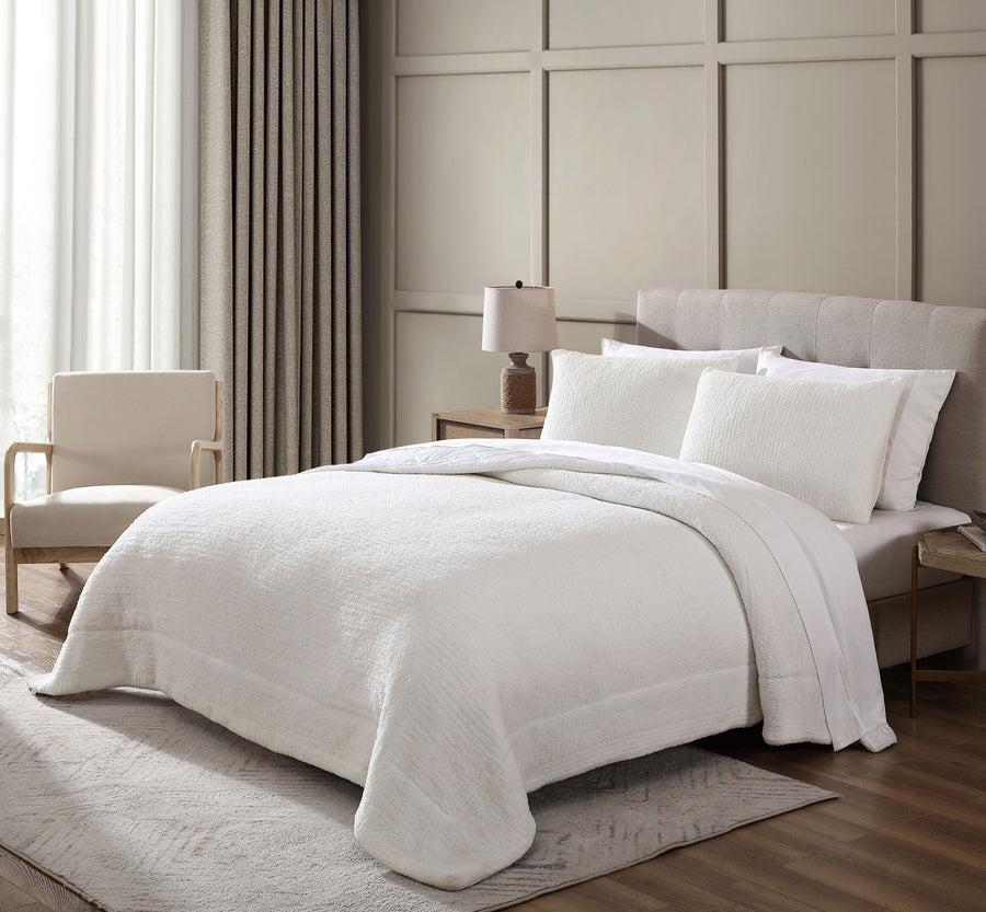 Snug Comforter Off White