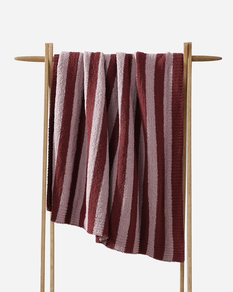 Sunset Soiree Lightweight Throw Cherry