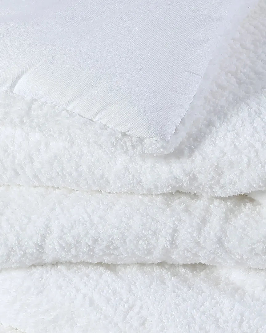 Snug Quilted Comforter Clear White