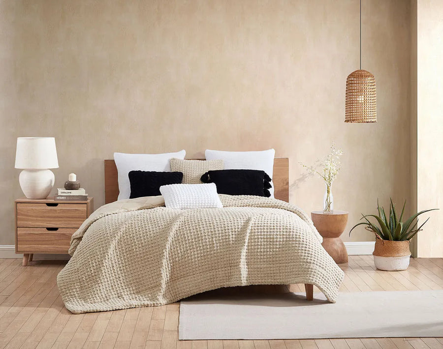 Snug Waffle Mini Pillow Clear White