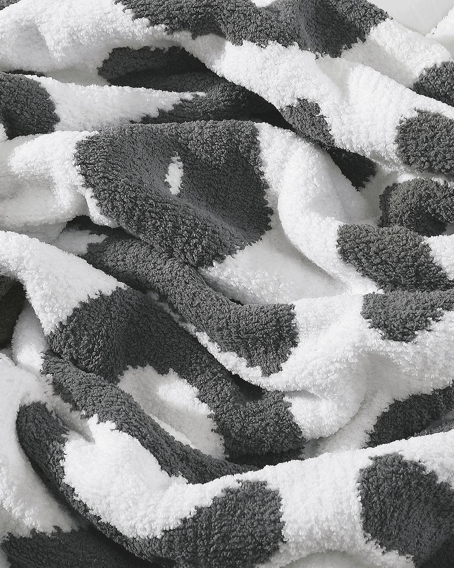 XOXO Throw Granite - Off White