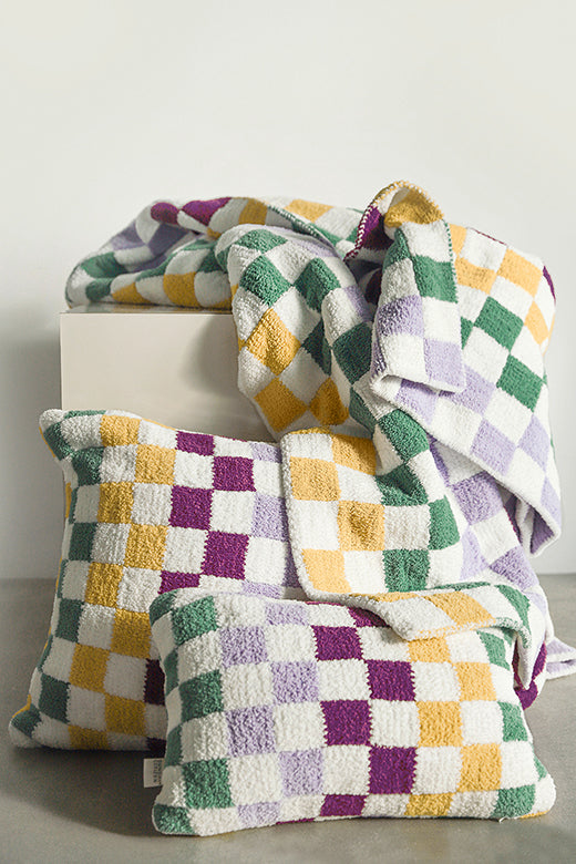 Checkerboard Throw Mardi Gras