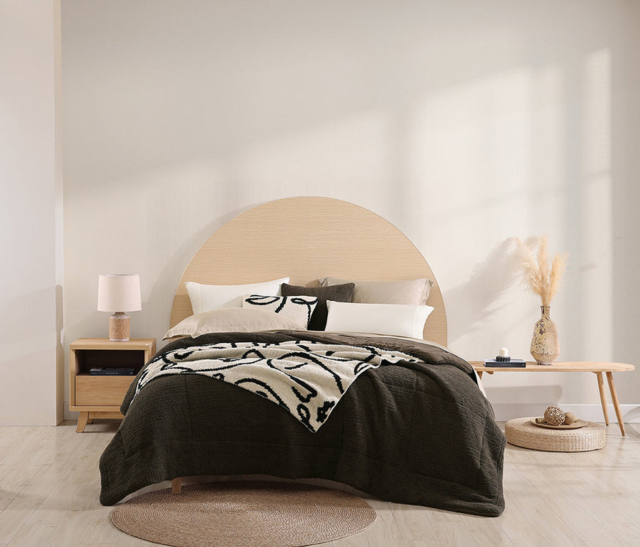 Snug Quilted Comforter Mocha