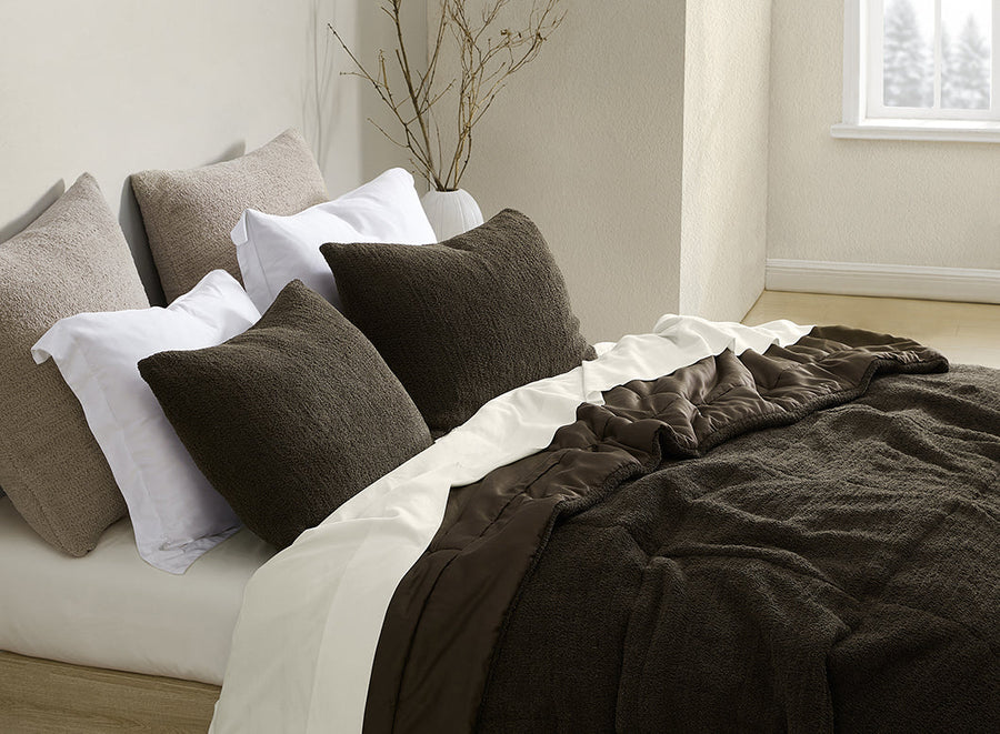 Snug Quilted Comforter Mocha